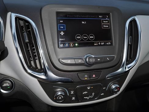 Certified 2023 Chevrolet Equinox LS w/ LS Convenience Package AWD/4WD image 11