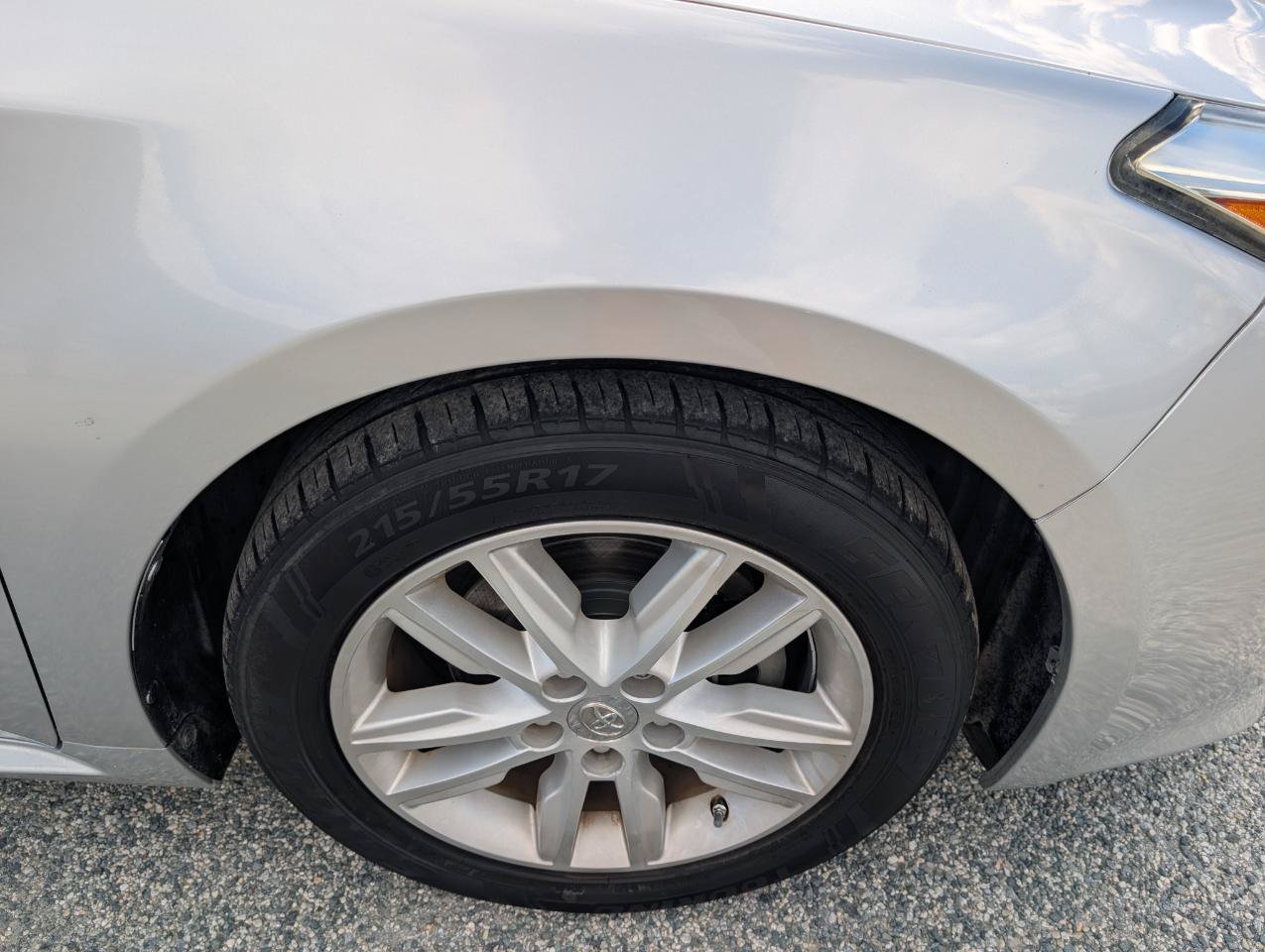 Used 2014 Toyota Avalon XLE Premium FWD image 4