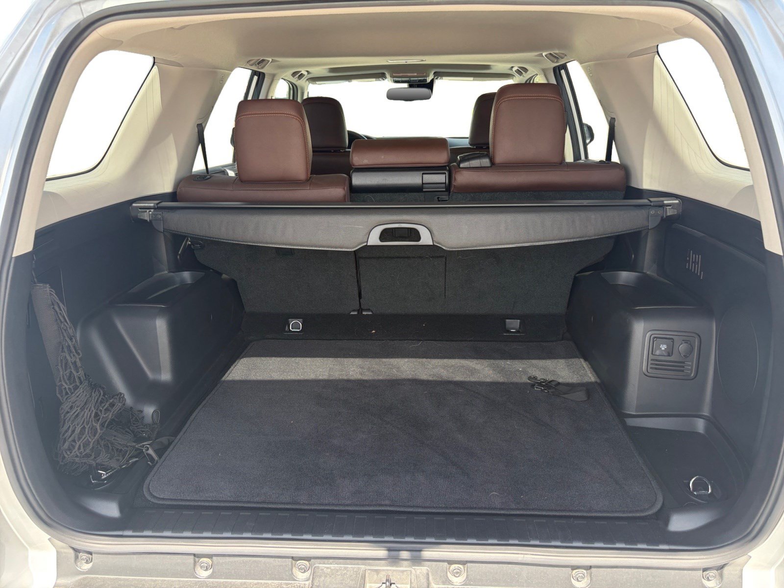 Used 2024 Toyota 4Runner Limited RWD image 23