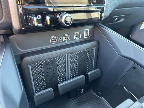 New 2026 RAM 1500 Laramie w/ Night Edition image 24