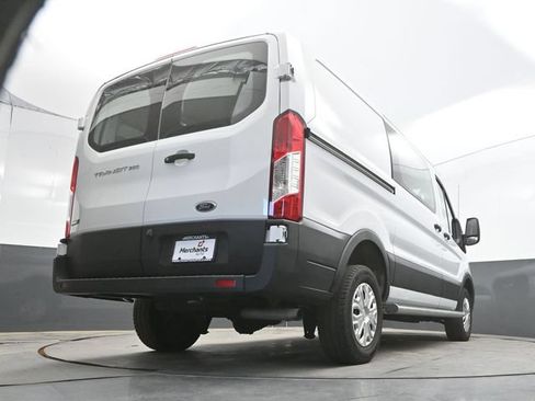 Used 2025 Ford Transit 250 Low Roof w/ Exterior Upgrade Package RWD image 44