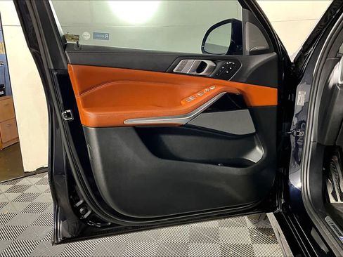 Used 2019 BMW X7 xDrive50i w/ Dynamic Handling Package AWD/4WD image 21