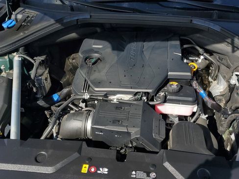 Used 2023 Genesis GV70 2.5T w/ Sport Prestige Package image 12