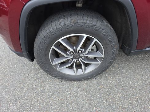 Used 2021 Jeep Grand Cherokee Limited w/ Sun & Sound Group AWD/4WD image 15