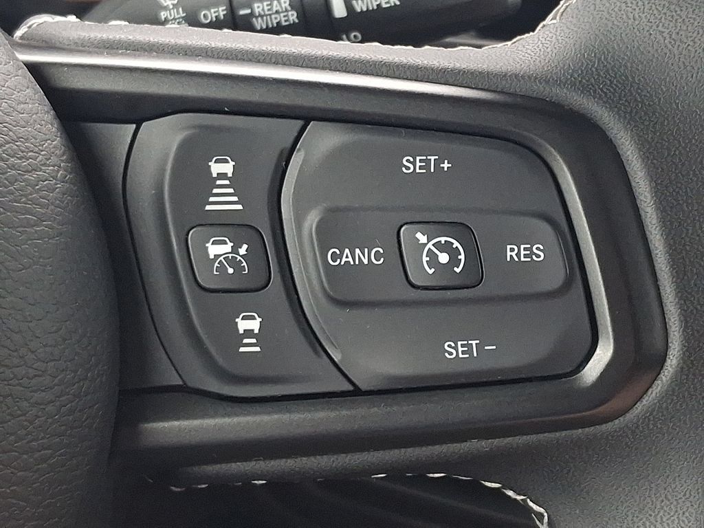 Certified 2025 Jeep Wrangler Unlimited Rubicon AWD/4WD image 23