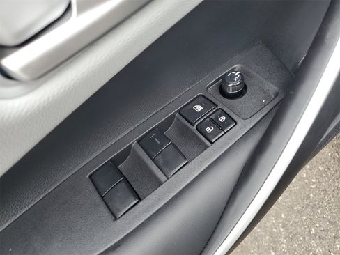 Used 2024 Toyota Corolla SE image 20