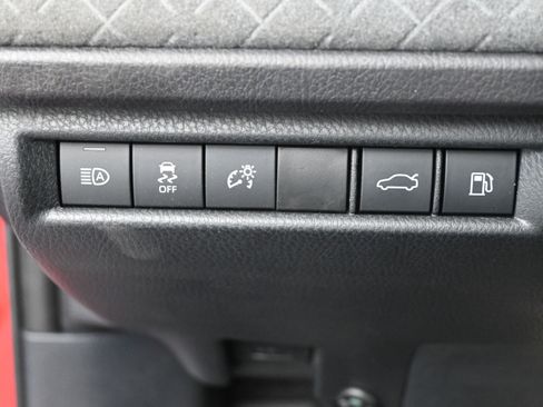 Used 2025 Toyota Camry XLE w/ Premium Package FWD image 21