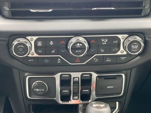 New 2024 Jeep Wrangler High Altitude image 9