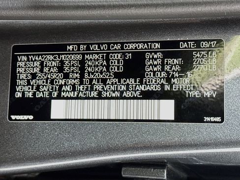 Used 2018 Volvo XC60 T6 Momentum w/ Advanced Package AWD/4WD image 29