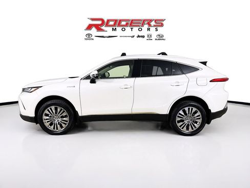 Certified 2021 Toyota Venza Limited w/ Advanced Technology Package AWD/4WD image 9