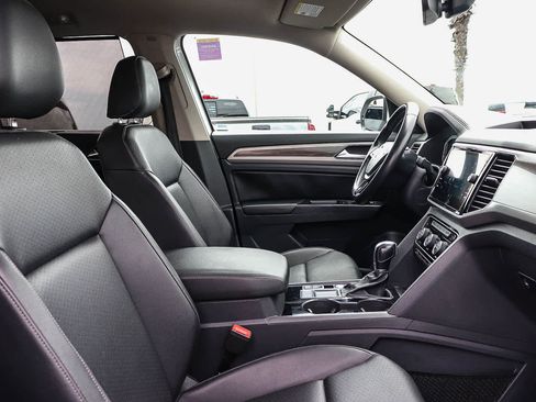 Used 2019 Volkswagen Atlas SEL R-Line FWD image 27