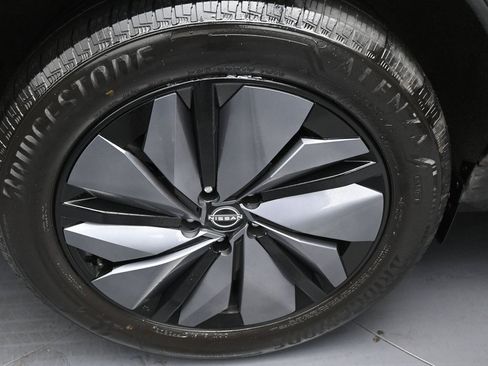 Used 2023 Nissan Ariya AWD image 34