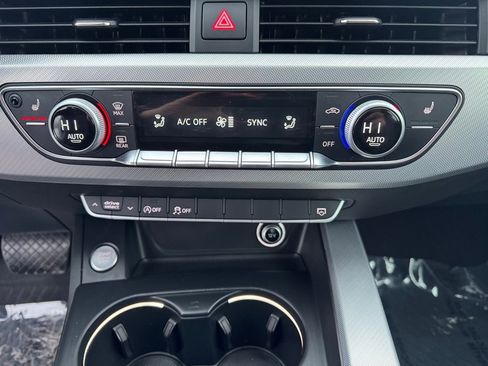 Used 2017 Audi A4 2.0T Premium image 36