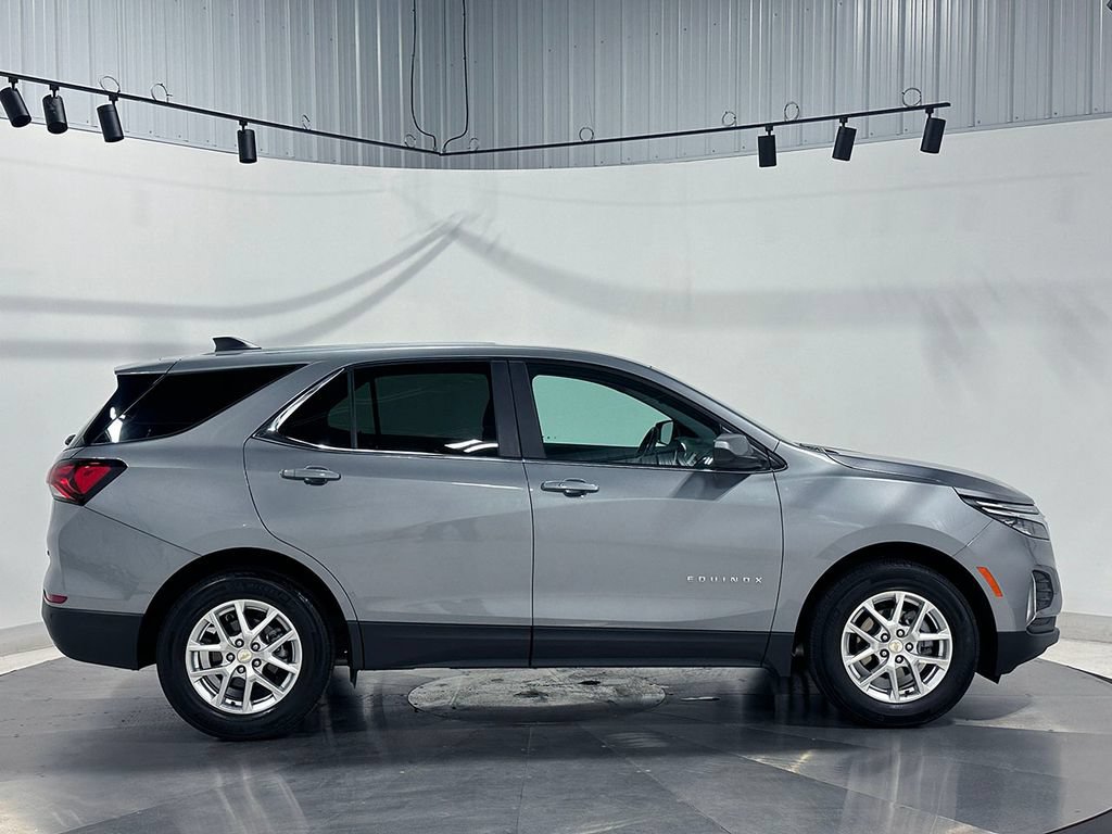Used 2024 Chevrolet Equinox LT FWD image 10