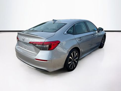 Certified 2023 Honda Civic EX image 9