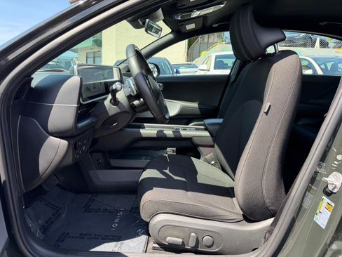 Used 2024 Hyundai Ioniq 6 SE image 10