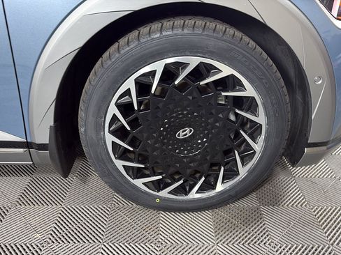 Used 2023 Hyundai Ioniq 5 Limited image 12