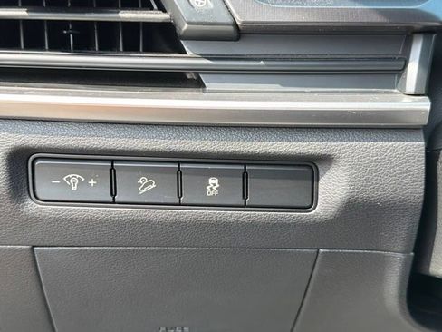Used 2024 Kia Telluride LX FWD image 29