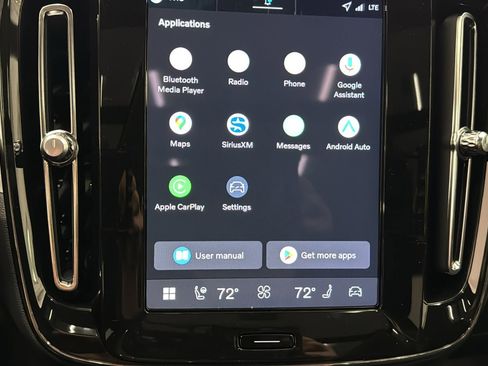 Used 2026 Volvo XC40 B5 Plus w/ Protection Package Premier image 17