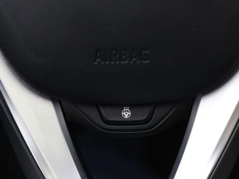 Used 2024 BMW 330i xDrive Sedan w/ Convenience Package image 20