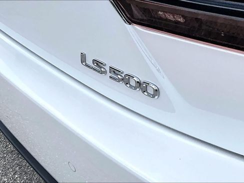 Used 2021 Lexus LS 500 w/ Interior Upgrade Package RWD image 10