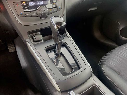 Used 2018 Nissan Sentra SV image 14