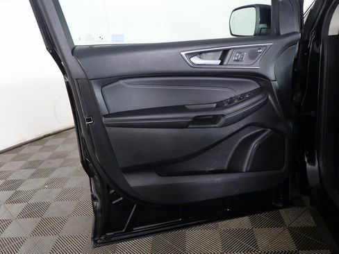 Used 2022 Ford Edge Titanium AWD/4WD image 22