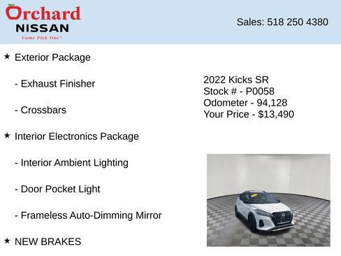 Used 2022 Nissan Kicks SR w/ Interior Electronics Package FWD image 7