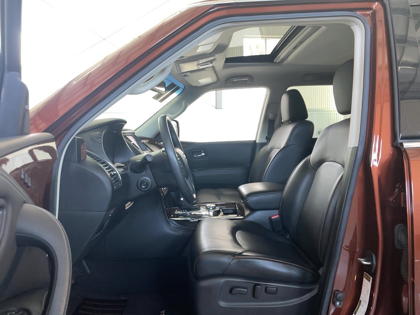 Used 2017 Nissan Armada SL w/ Technology Package AWD/4WD image 6