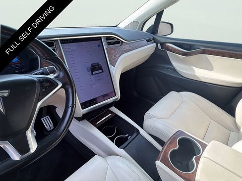 Used 2018 Tesla Model X P100D image 21