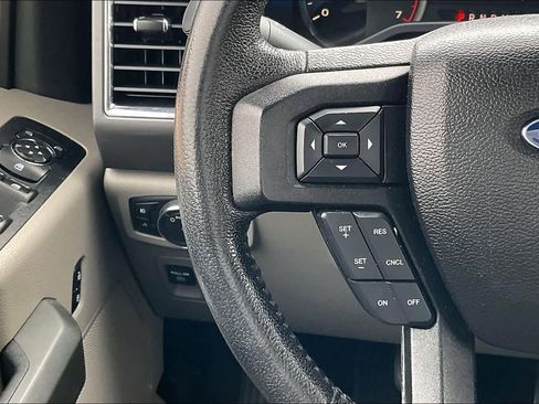 Used 2016 Ford F150 XLT w/ Equipment Group 301A Mid RWD image 24
