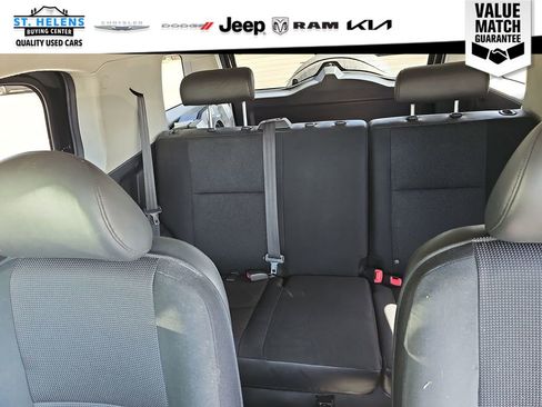 Used 2007 Toyota FJ Cruiser 4WD image 17