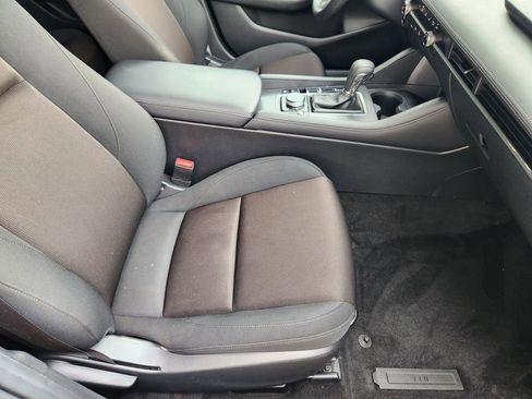 Used 2023 MAZDA MAZDA3 s image 13
