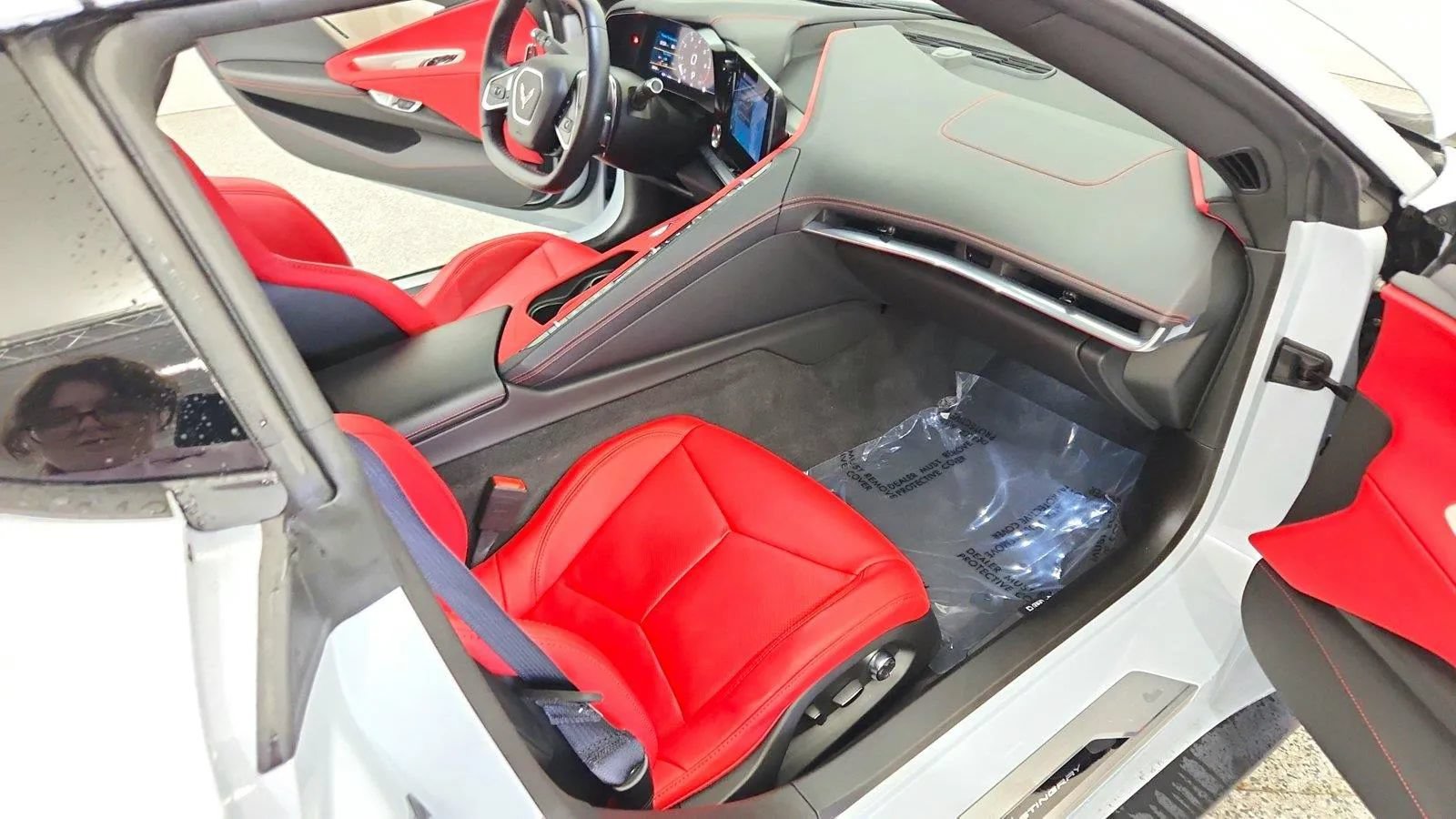 Used 2024 Chevrolet Corvette Stingray Preferred Cpe w/ Battery Protection Package RWD image 26