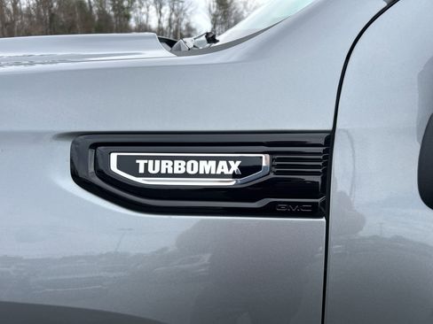 New 2026 GMC Sierra 1500 Elevation AWD/4WD image 4