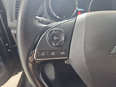 Used 2018 Mitsubishi Outlander Sport LE AWD/4WD image 21