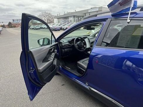 Used 2025 Subaru Crosstrek 2.5i Limited AWD/4WD image 21