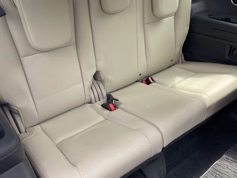 Used 2020 Subaru Ascent Limited w/ Technology Package image 21