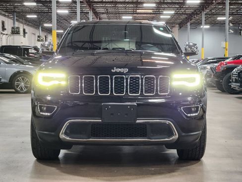 Used 2017 Jeep Grand Cherokee Limited w/ Luxury Group II RWD image 2