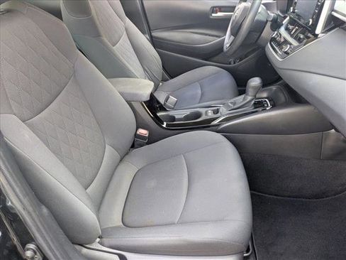 Used 2020 Toyota Corolla LE image 17