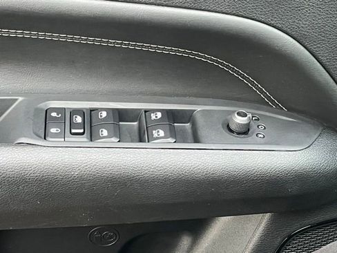 Used 2023 Jeep Compass Altitude image 21