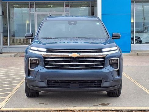 New 2026 Chevrolet Traverse LT w/ Driver Confidence Package image 24