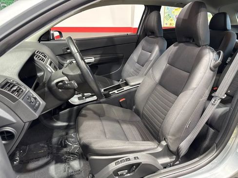 Used 2013 Volvo C30 FWD image 12