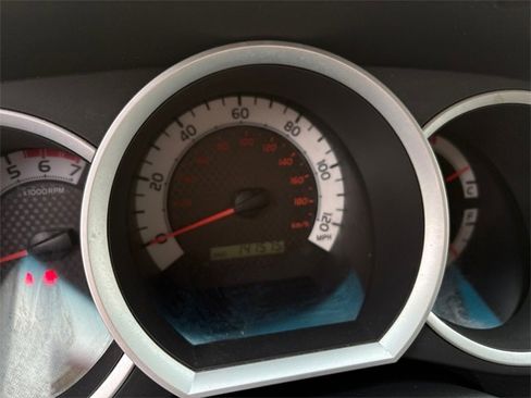 Used 2013 Toyota Tacoma 4x4 Double Cab w/ TRD Sport Pkg image 13