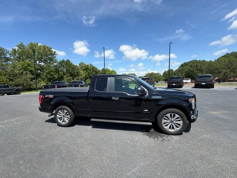 Used 2017 Ford F150 XL w/ Equipment Group 101A Mid RWD image 13