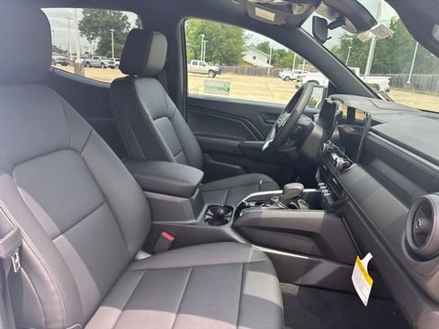New 2026 Chevrolet Colorado Trail Boss AWD/4WD image 12