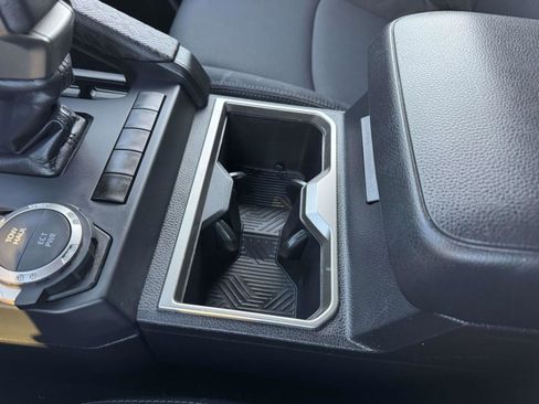 Used 2024 Toyota Tacoma SR5 image 36