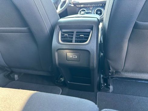 Used 2023 Chevrolet Blazer LT w/ Convenience Package image 12