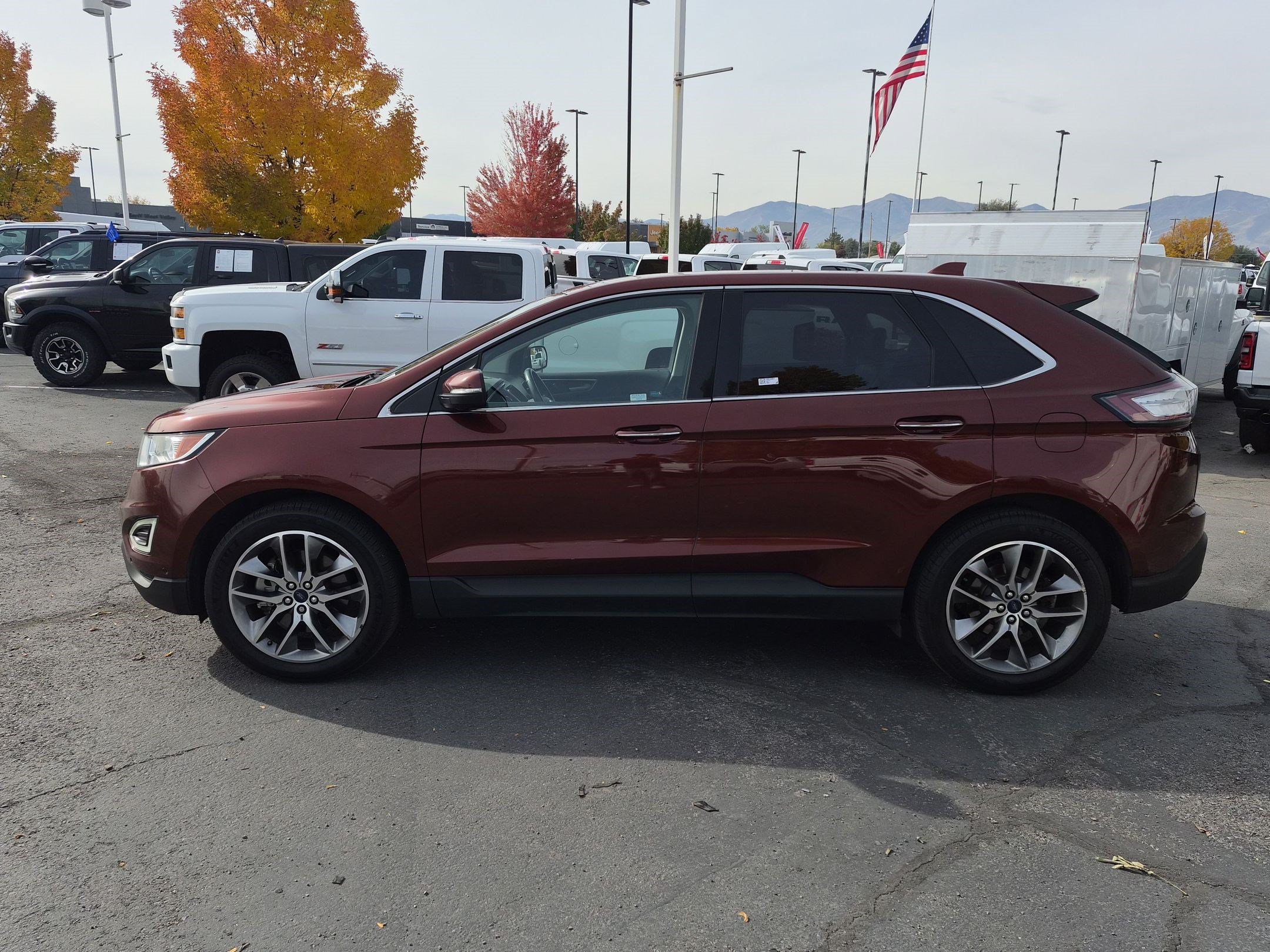 Used 2016 Ford Edge Titanium w/ Equipment Group 302A AWD/4WD image 9