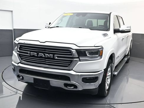 Used 2022 RAM 1500 Laramie AWD/4WD image 7
